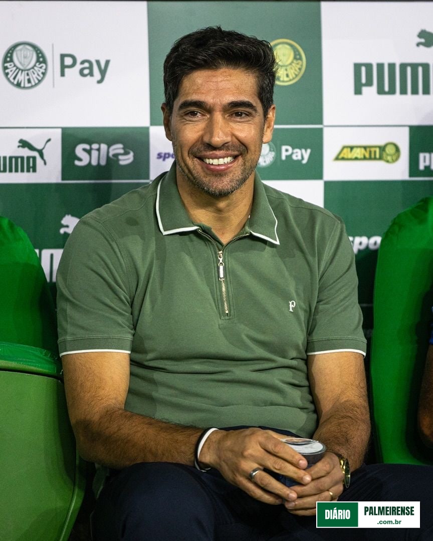Paulo Buosi, atual vice-presidente do Palmeiras, pretende manter Abel Ferreira no comando da equipe caso assuma a presidência do clube em 2027.