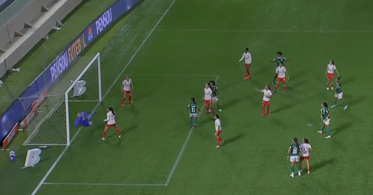 Palmeiras goleia Red Bull Bragantino e avança direto à semifinal do Paulistão