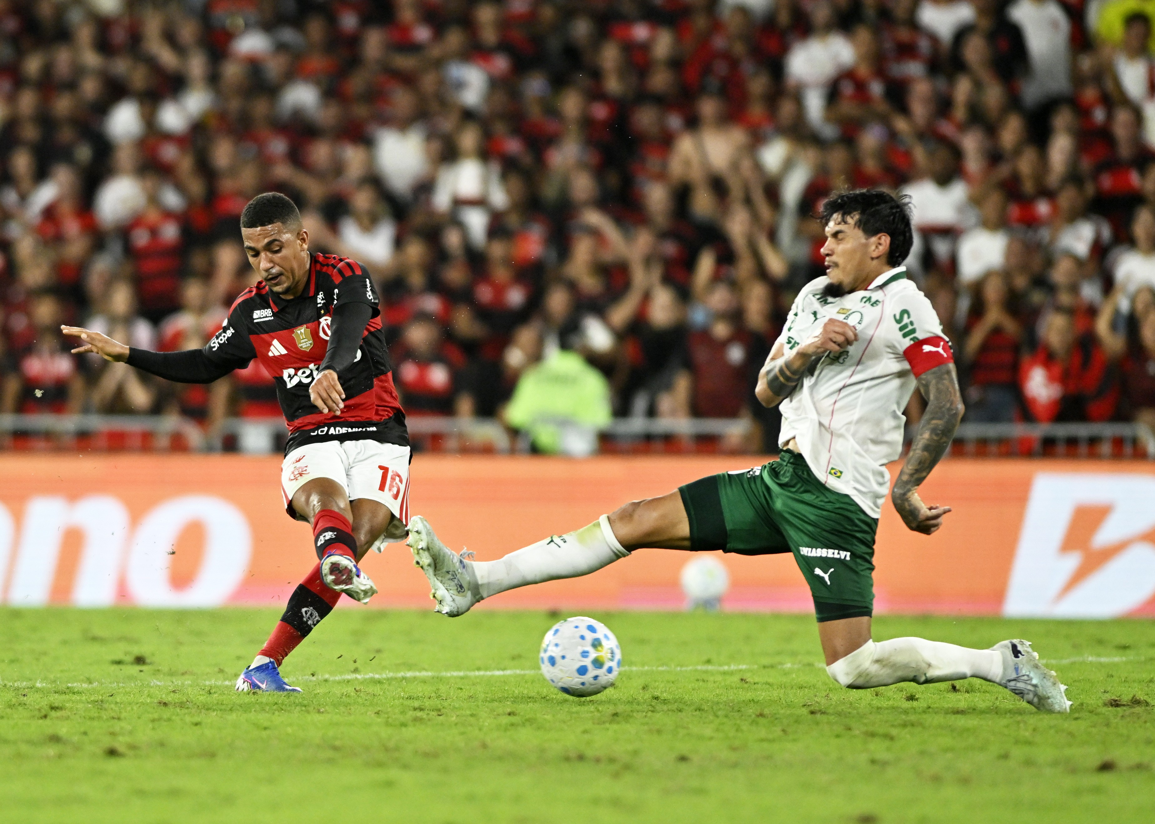 Palmeiras inicia semifinais sob perspectiva de novo reencontro com o Flamengo na decisão