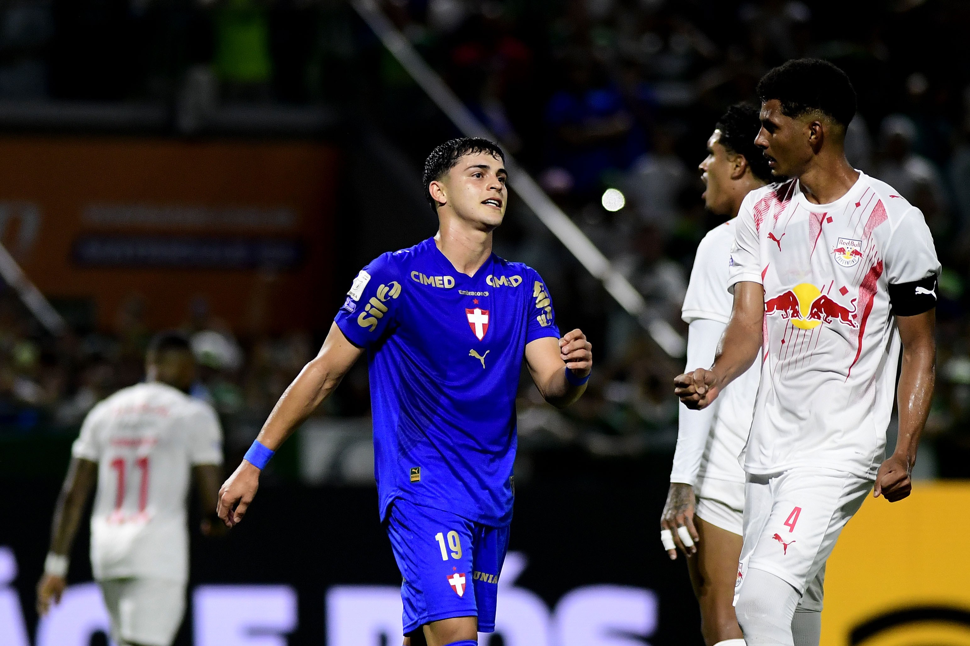 Com dúvidas no ataque, Palmeiras estuda alternativas para clássico na Vila Belmiro