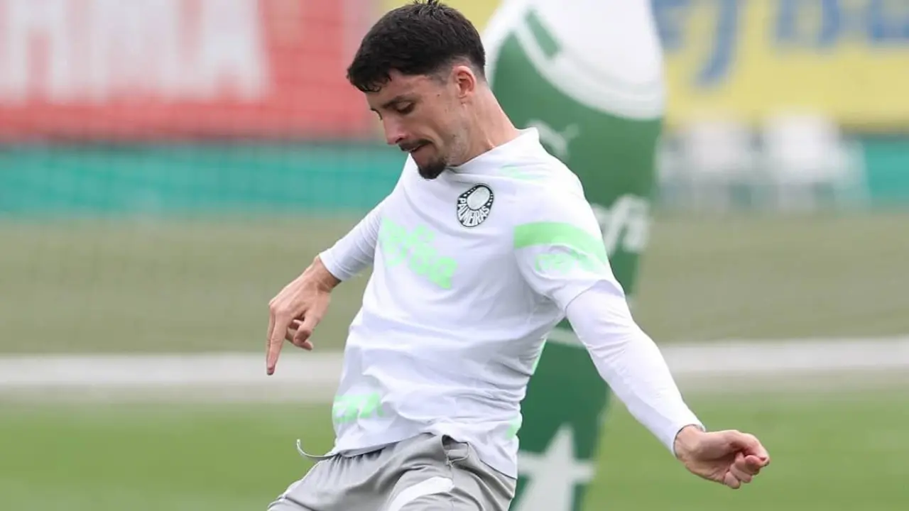 Piquerez valoriza triunfo do Palmeiras no Maracanã e destaca força como mandante