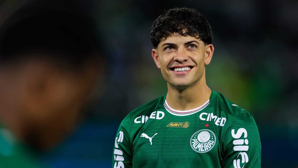Palmeiras recusa investida italiana e estipula valor para negociar Agustín Giay