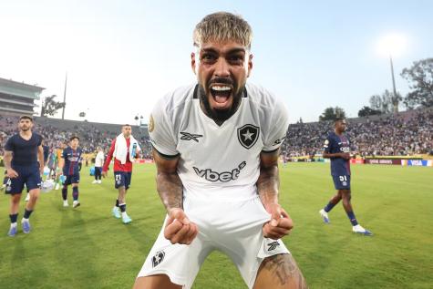 Palmeiras acerta a contratação do zagueiro Barboza por R$ 20 milhões