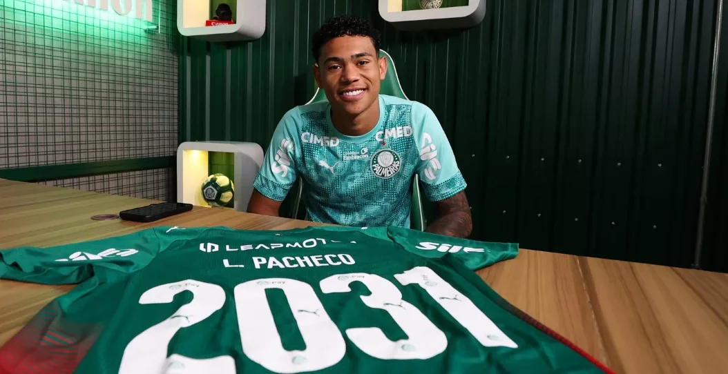 Palmeiras acerta renovação de contrato do volante Luis Pacheco até 2031