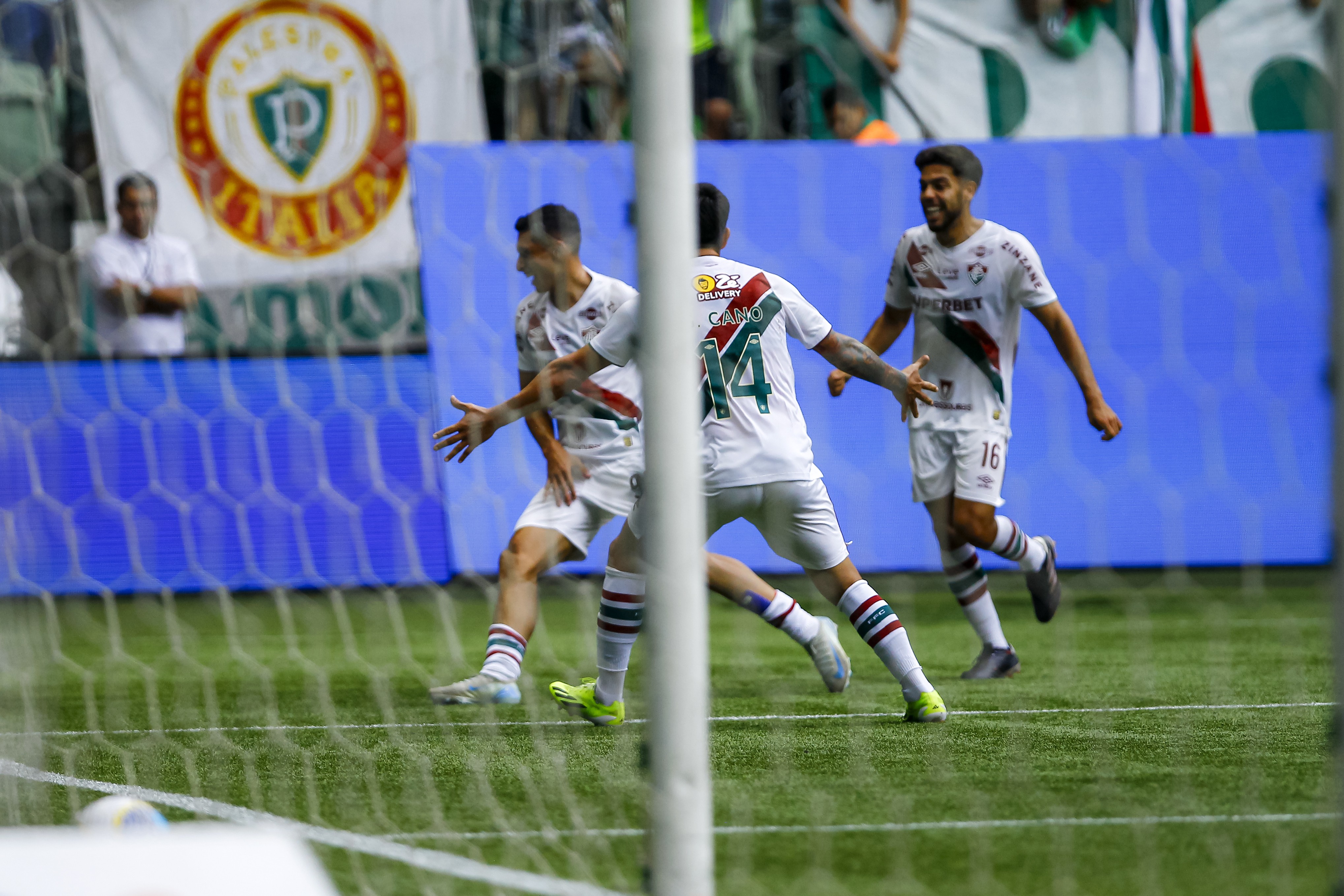 Fluminense mira feito de 2024 para tentar surpreender Palmeiras na Libertadores