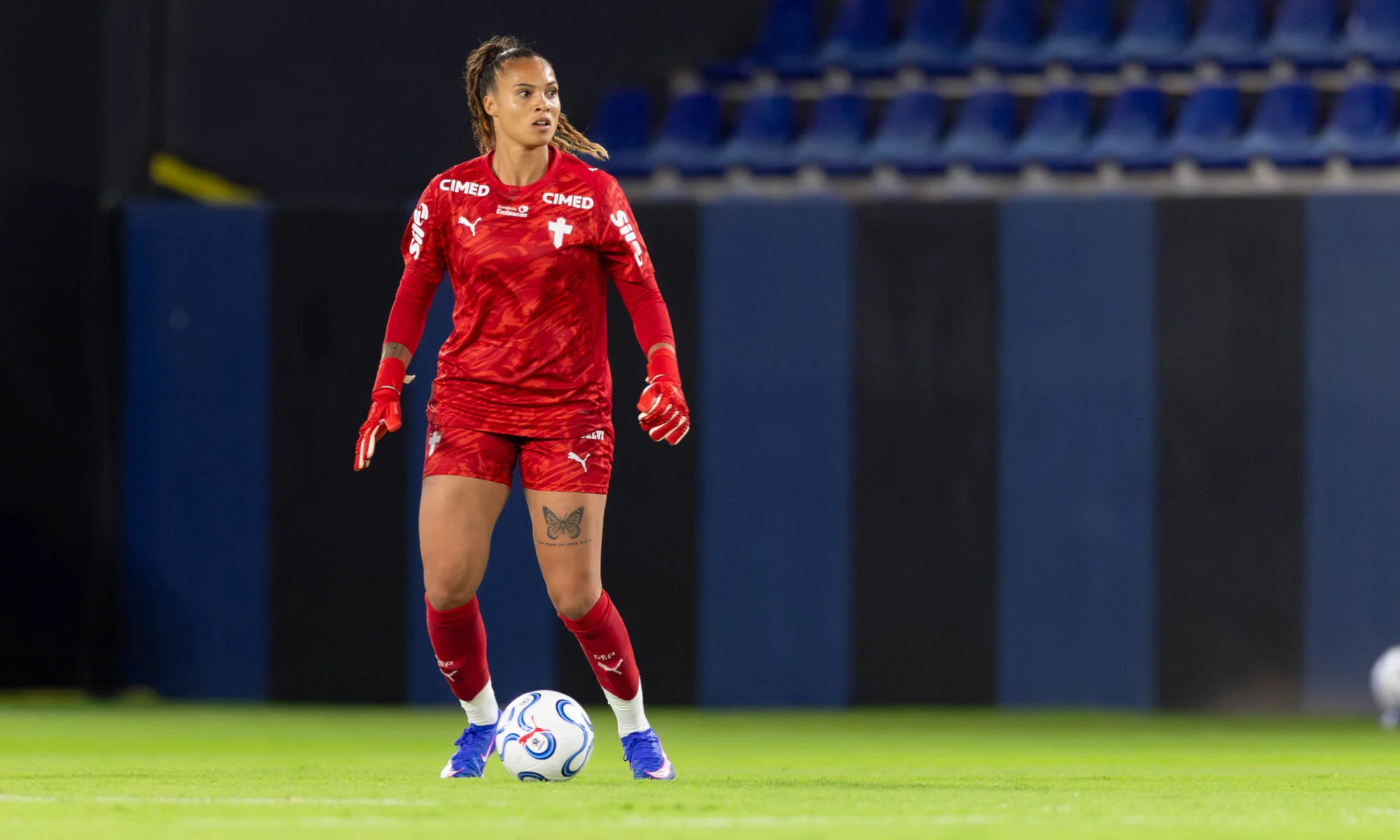 Natascha exalta intervenção decisiva na estreia do Palmeiras na Libertadores