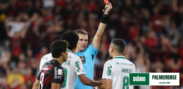 Andreas Pereira é expulso de forma bizarra em vitória do Palmeiras em Curitiba