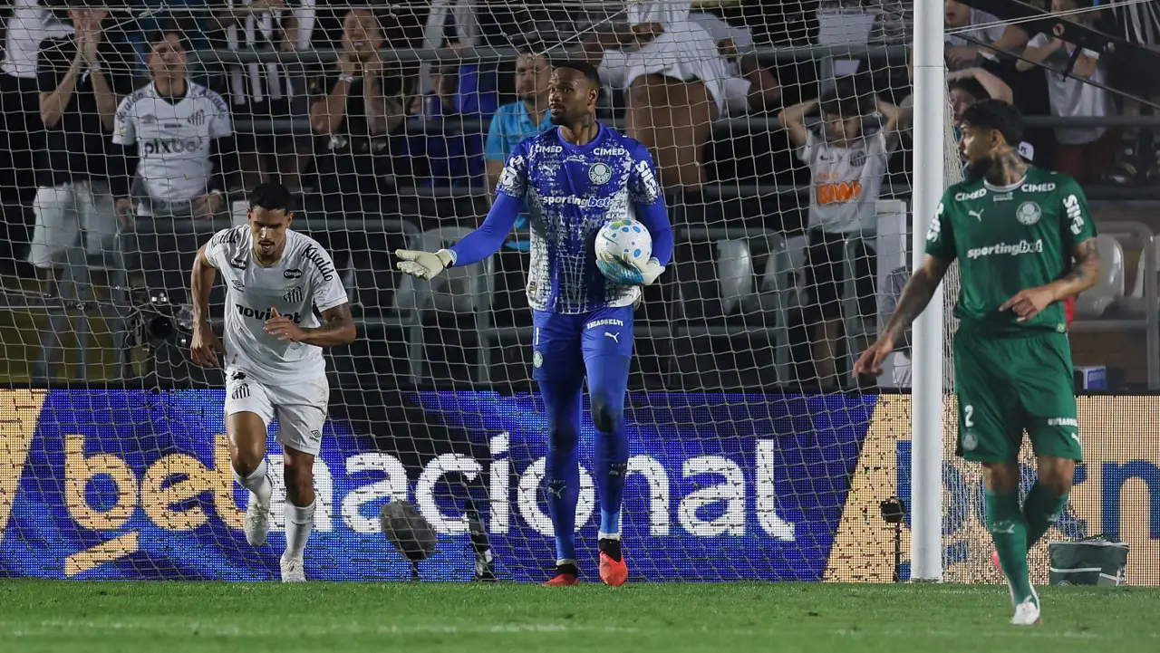 CBF escala Flavio Rodrigues de Souza para apitar clássico entre Santos e Palmeiras