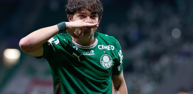 Evolução tática e paciência: entenda a virada de Giay no nosso Palmeiras