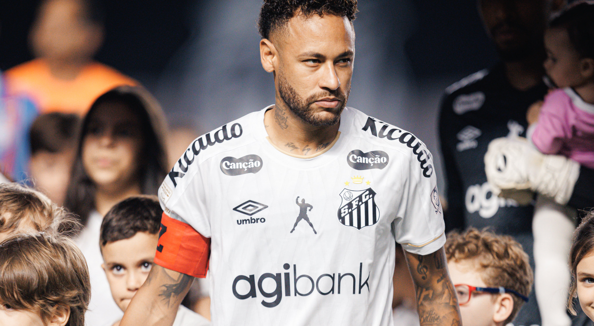 Cuca esboça Santos mais cauteloso contra o Palmeiras e confirma ausência de Neymar
