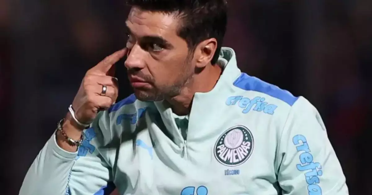 Palmeiras monitora goleiro Matheus Albino para 2027 e planeja mudanças no setor
