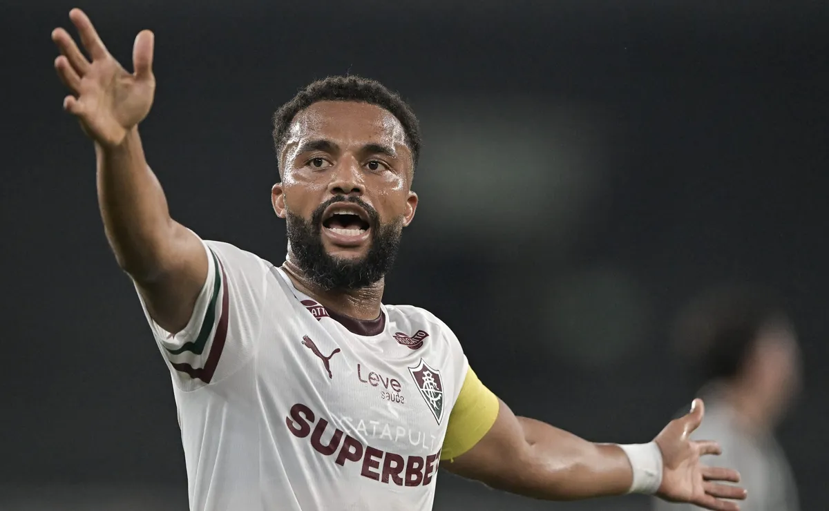 Samuel Xavier dispara contra arbitragem e insinua favorecimento a Palmeiras e Flamengo
