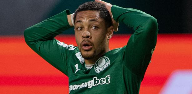 Sem Vitor Roque, Palmeiras estuda alternativas táticas para decisão continental
