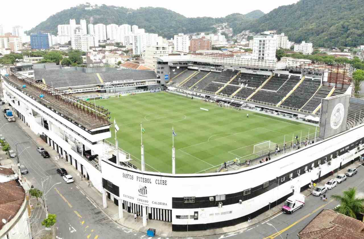 Santos desiste de mudança e confirma clássico contra o Palmeiras na Vila Belmiro