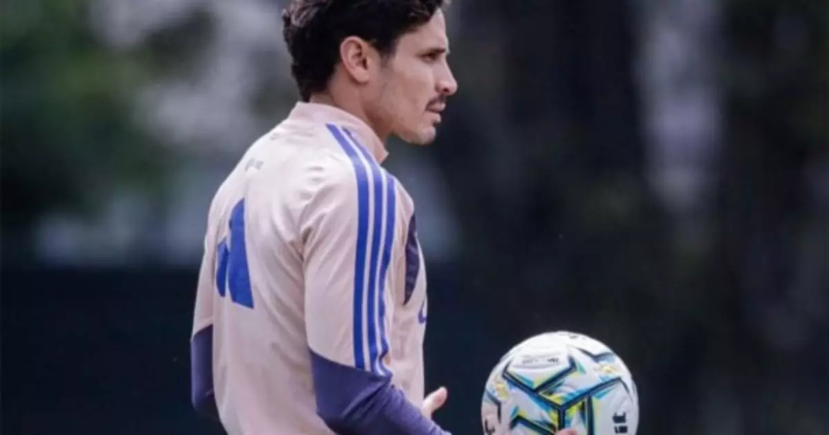 Raphael Veiga sofre luxação no ombro e fará cirurgia e tratamento no Palmeiras