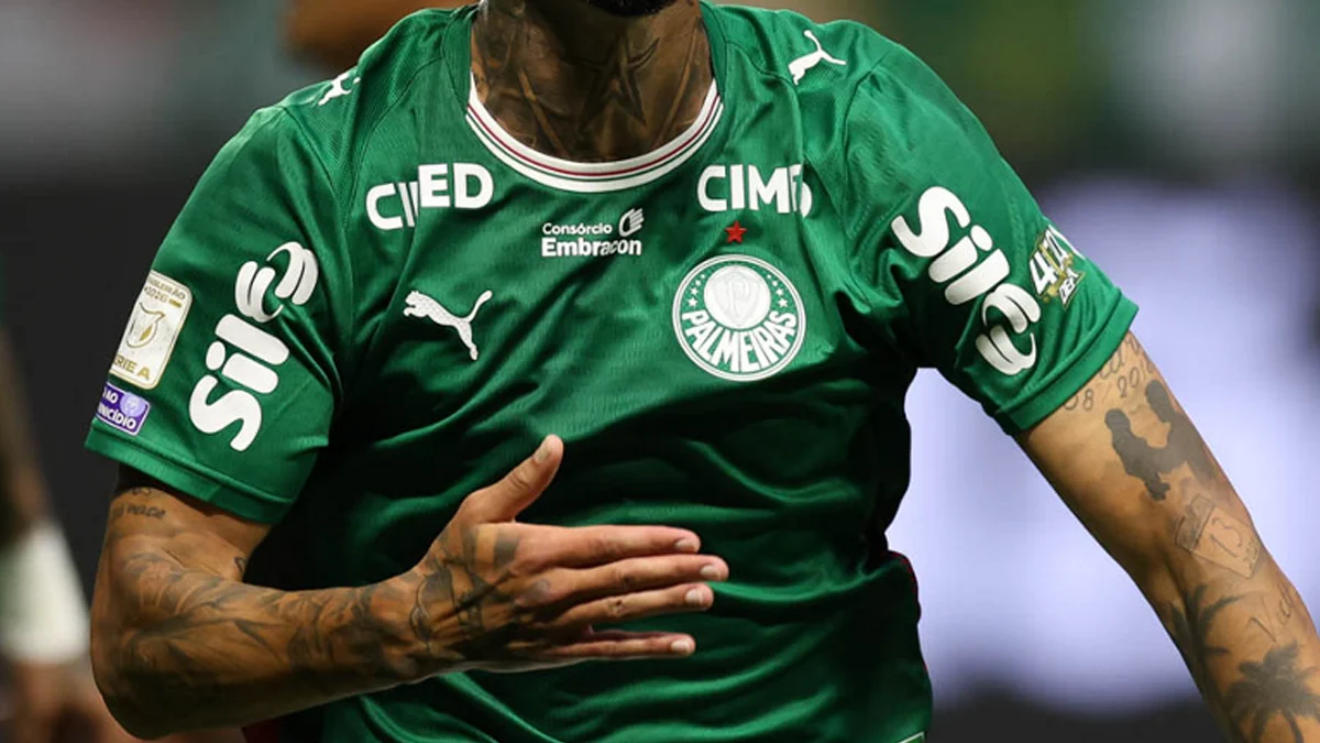 Palmeiras negocia extensão de patrocínio com a SIL para as mangas da camisa