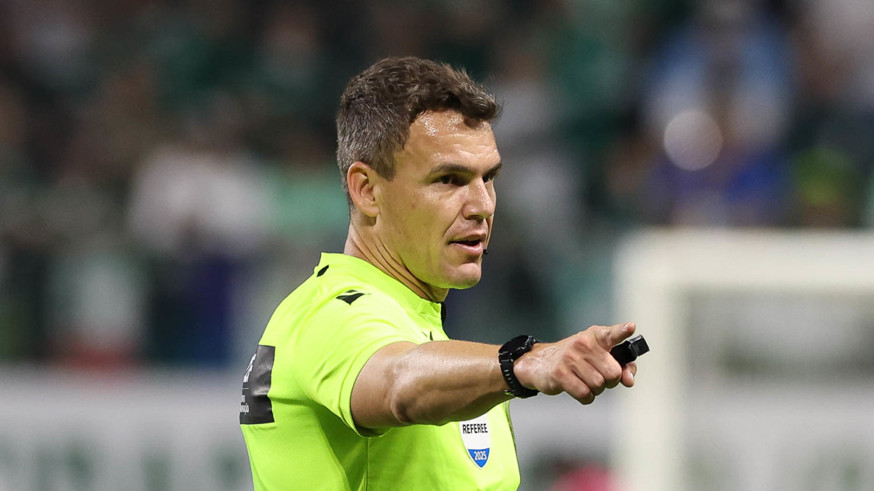 CBF escala Paulo Cesar Zanovelli para apitar Athletico-PR x Palmeiras