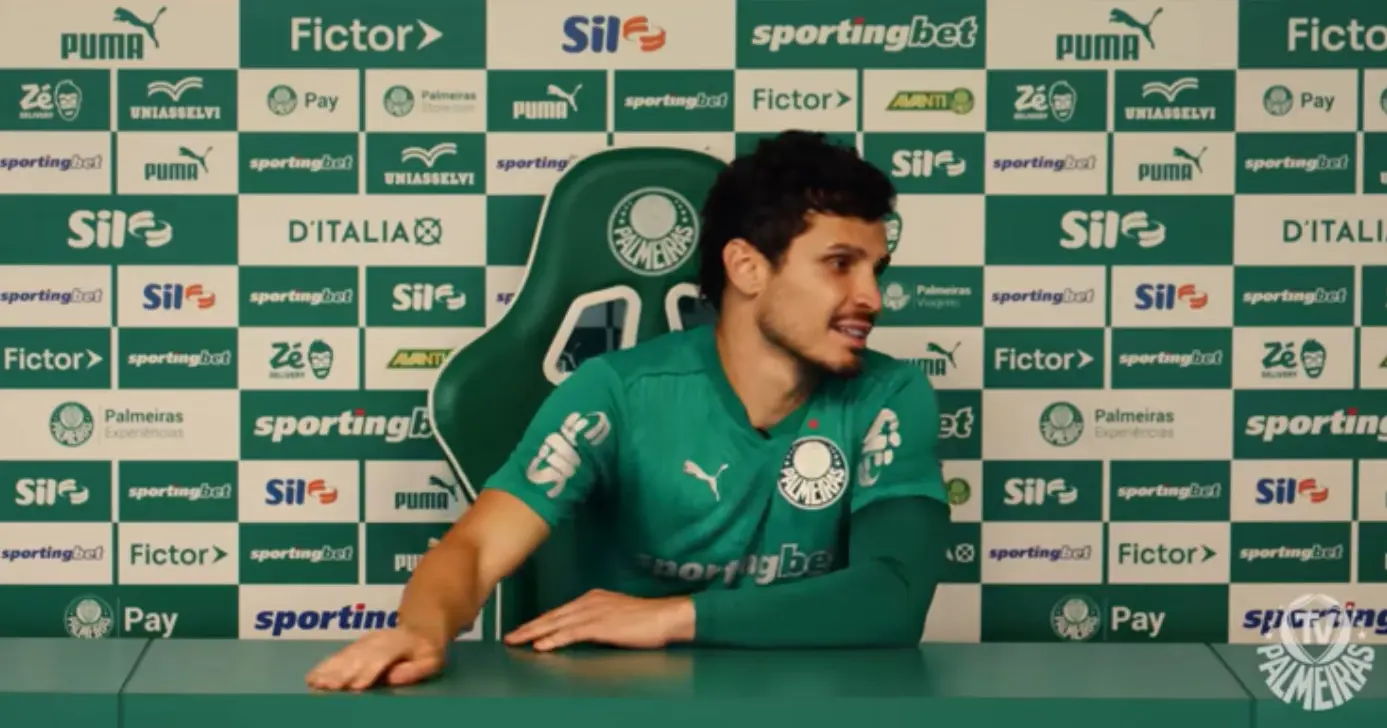 Palmeiras planeja compra de atacante da base e acompanha situação de Veiga