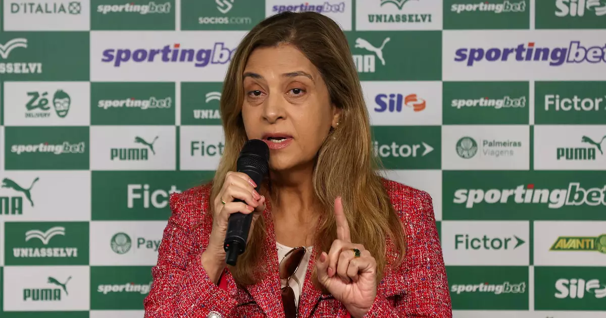 Palmeiras acerta contratação de promessa de 14 anos para reforçar a base