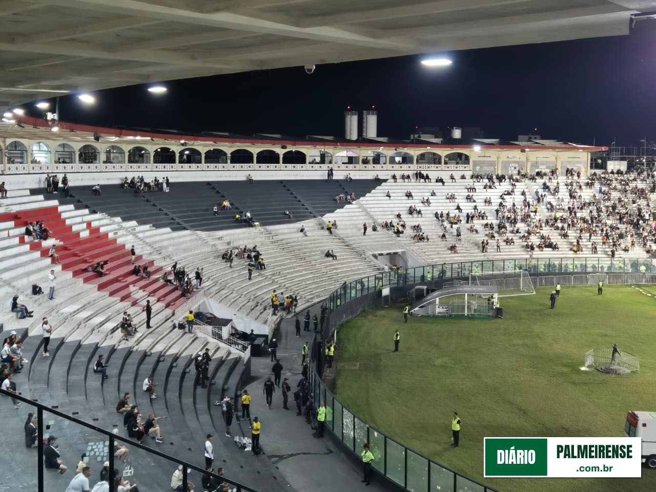 PM do Rio avalia ampliar capacidade de São Januário para semifinal contra o Palmeiras